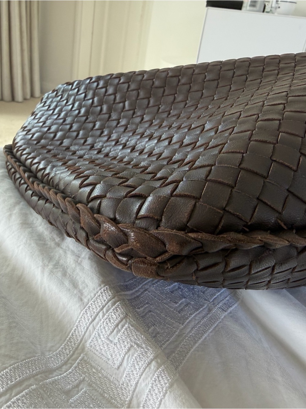 Bottega Veneta - Veneta Dark Brown Intrecciato Hobo Bag - Picture 6 of 8